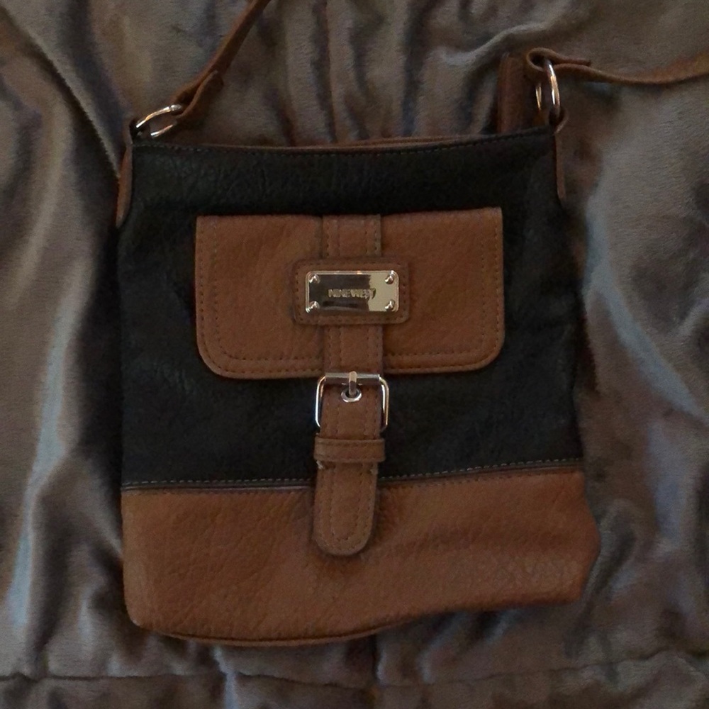 Nine West black and brown crossover purse